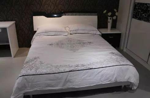 1米2的床应该买多大的床垫,1米8的床选多大的床垫