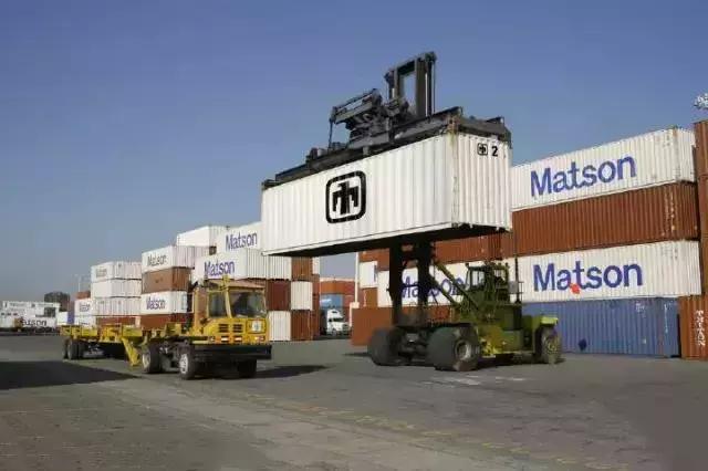 大车把桥压塌,大货车把桥压塌了怎么办