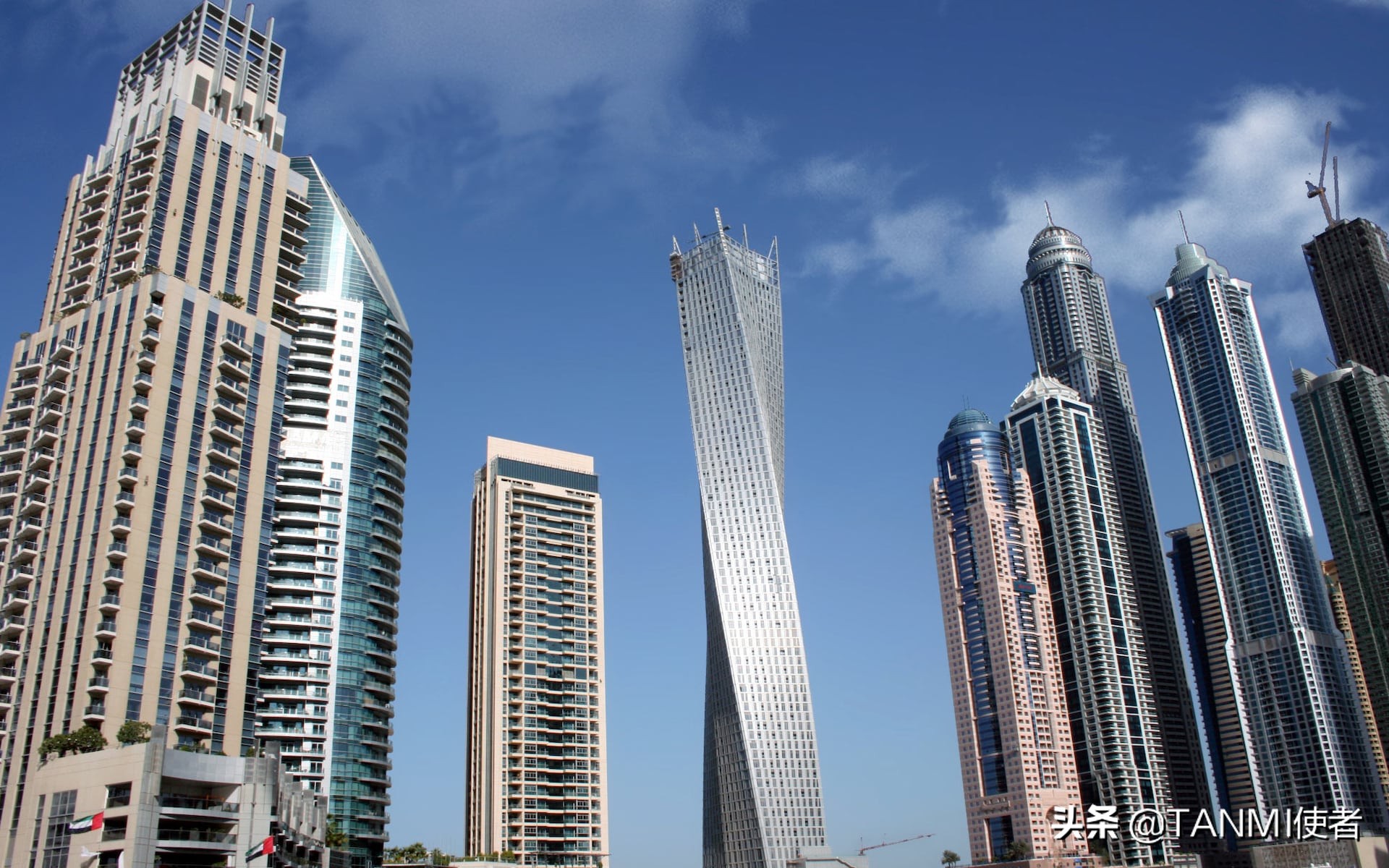 迪拜一个神秘的城市,迪拜是世界上最顶尖的城市吗