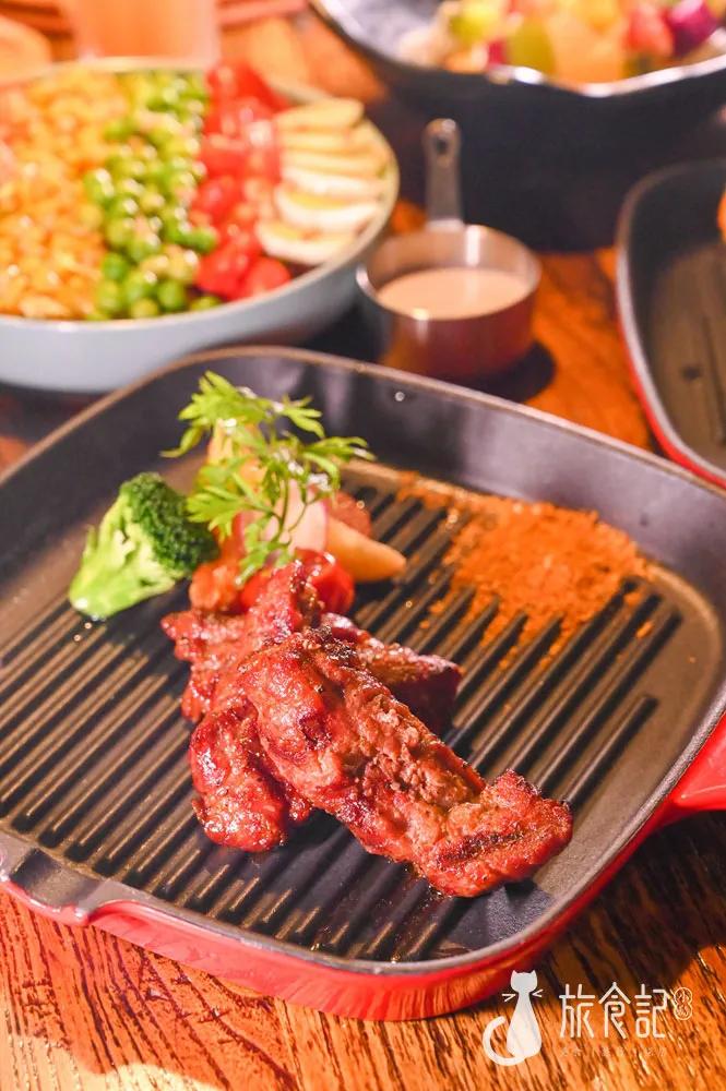 菜价“配不上”环境！秦皇岛冒出了一家“魔法餐厅”