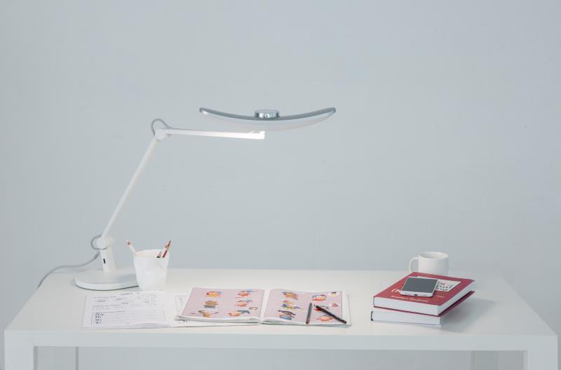 护眼台灯五字诀,护眼文章800字