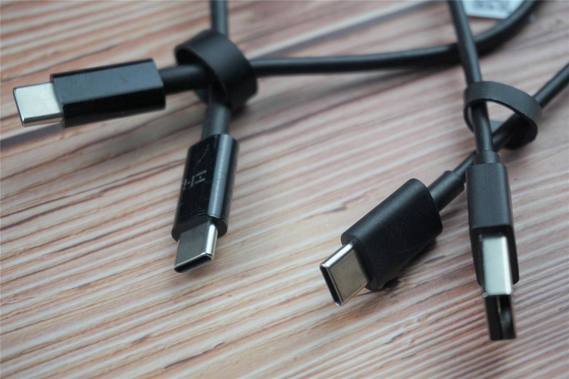 10w毫安充电宝推荐评测性价比高,zmi充电宝10号pro