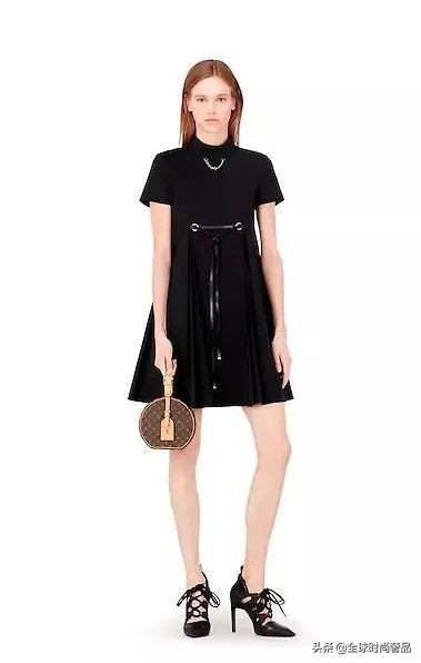 2019金秋，哪些奢侈品包包最值得买？看这十个就够了