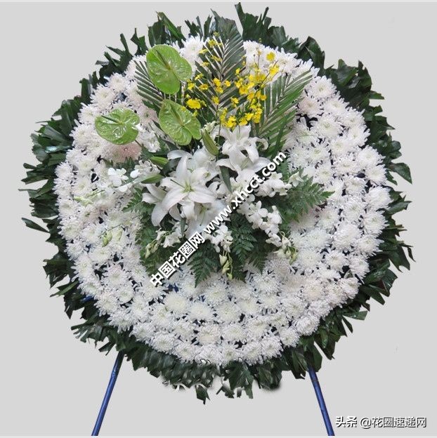 外甥给舅父花圈挽联范文格式,追悼会花圈一般多少钱