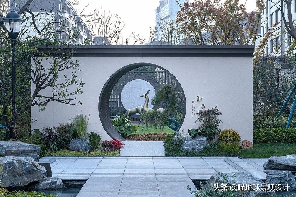 景墙圆形造型价格,简洁欧式庭院景观墙设计