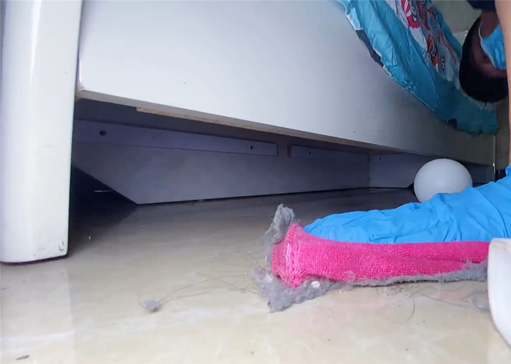 郑州租房的一家人,郑州出租屋搬走租客需要打扫吗