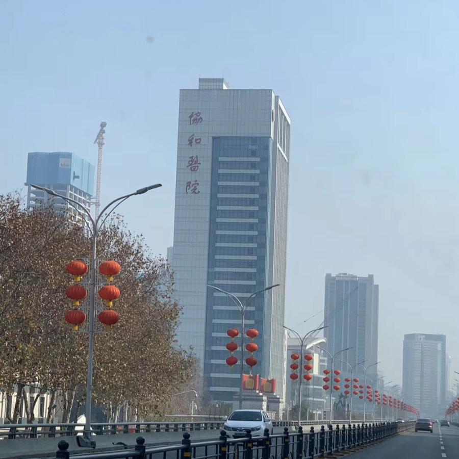 球迷故事|封城后的逆行者，他为武汉守望光明