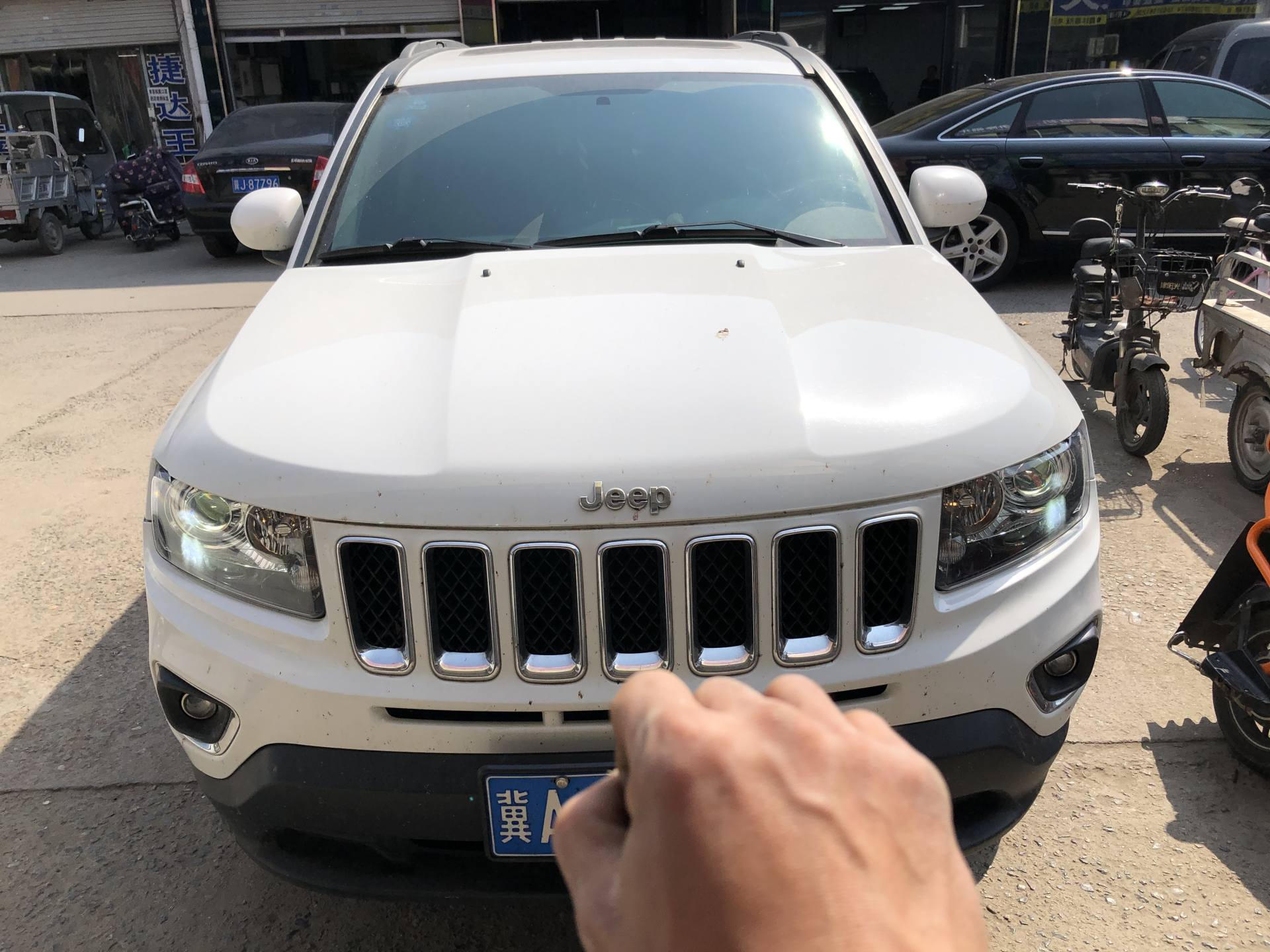 指南者改装自动大灯教程,指南者怎样自己更换车灯