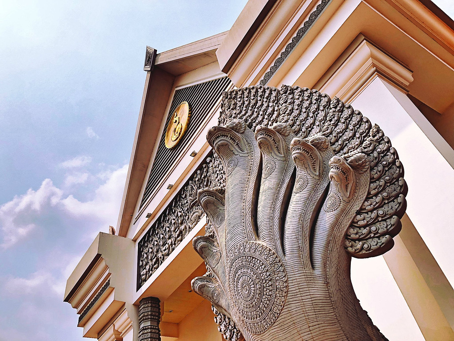 去柬埔寨好不好,去柬埔寨不进园区危险吗