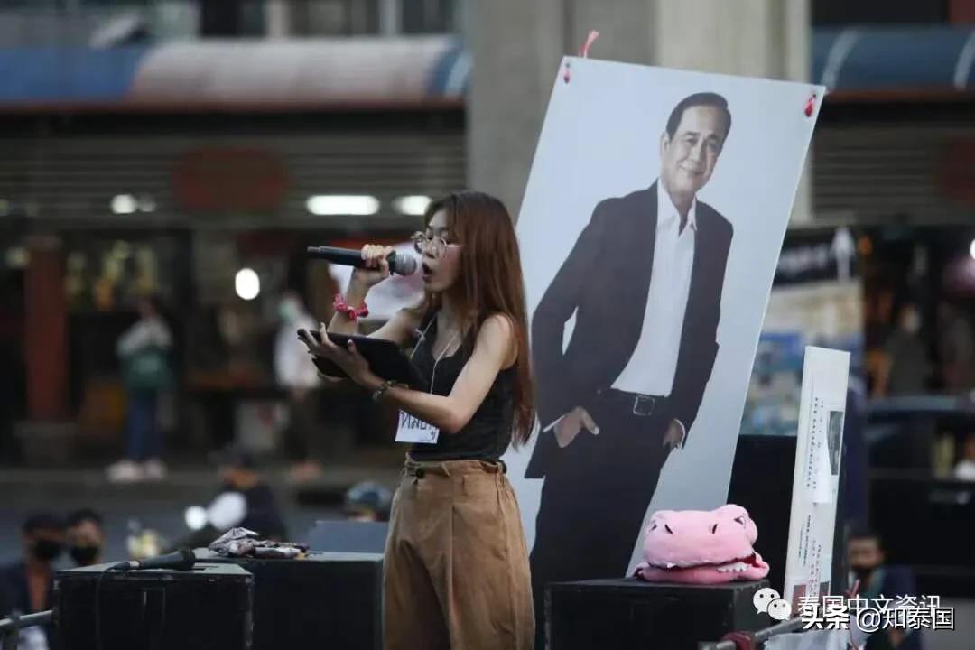 泰国还挺得住吗？*行游**大军直逼十世王皇家护卫队！