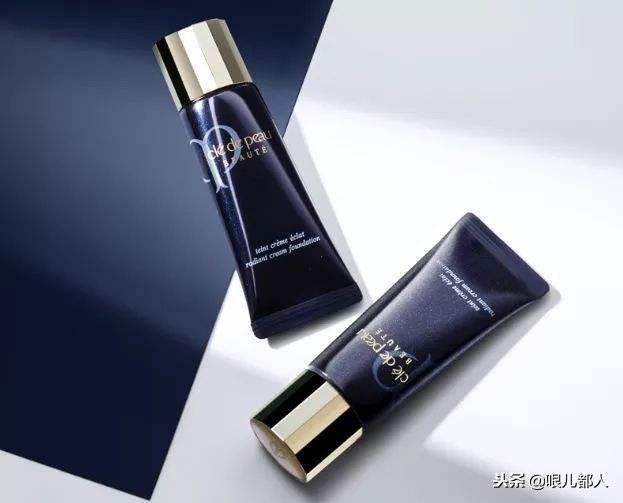 干燥起皮皮肤保湿用什么,干燥起皮怎么急救油皮