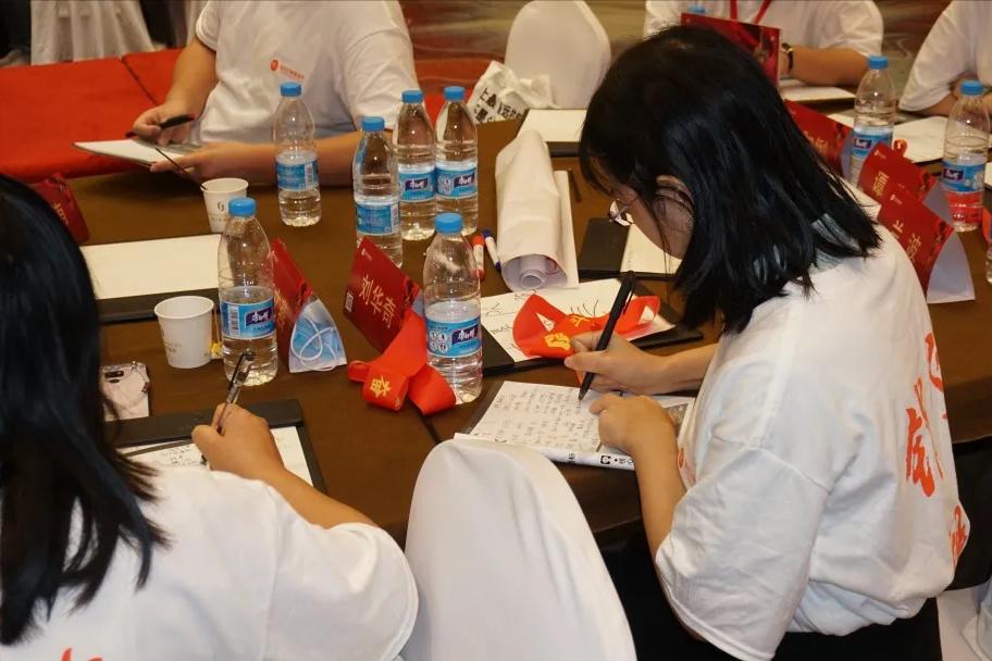 当销售主管压力大,销售总监该怎么做