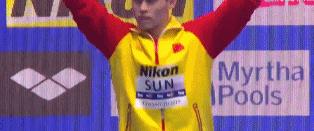 不再沉默！孙杨挥拳咆哮+手势嘲讽+喊其loser，太霸气了