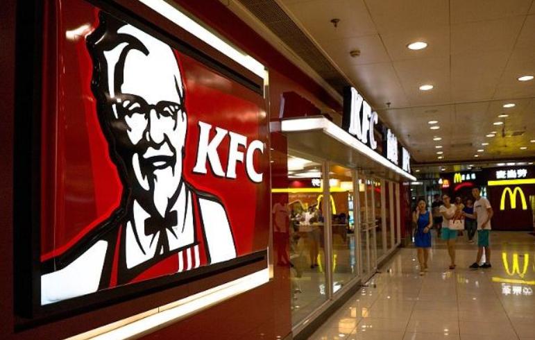 30年前的北京城，有种时髦叫做：婚宴办在肯德基