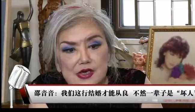 10位被整形毁掉的女星,被整容毁掉的女明星