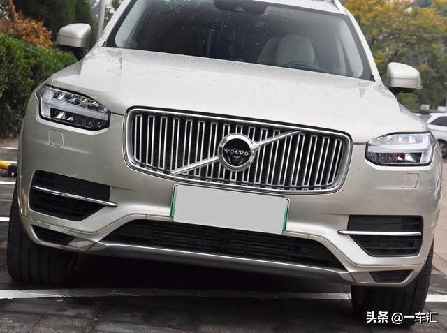 沃尔沃xc902022款座椅放平,老款沃尔沃xc90后排座椅怎么放倒