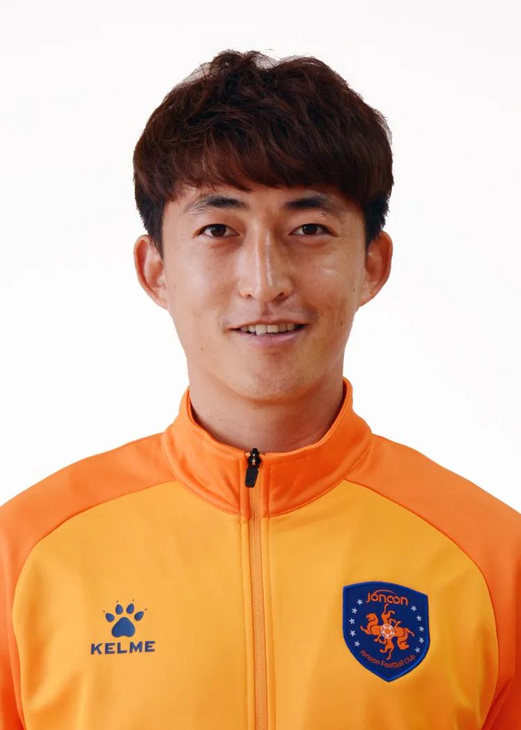 青岛海牛足球队球员名单,2021青岛海牛足球队