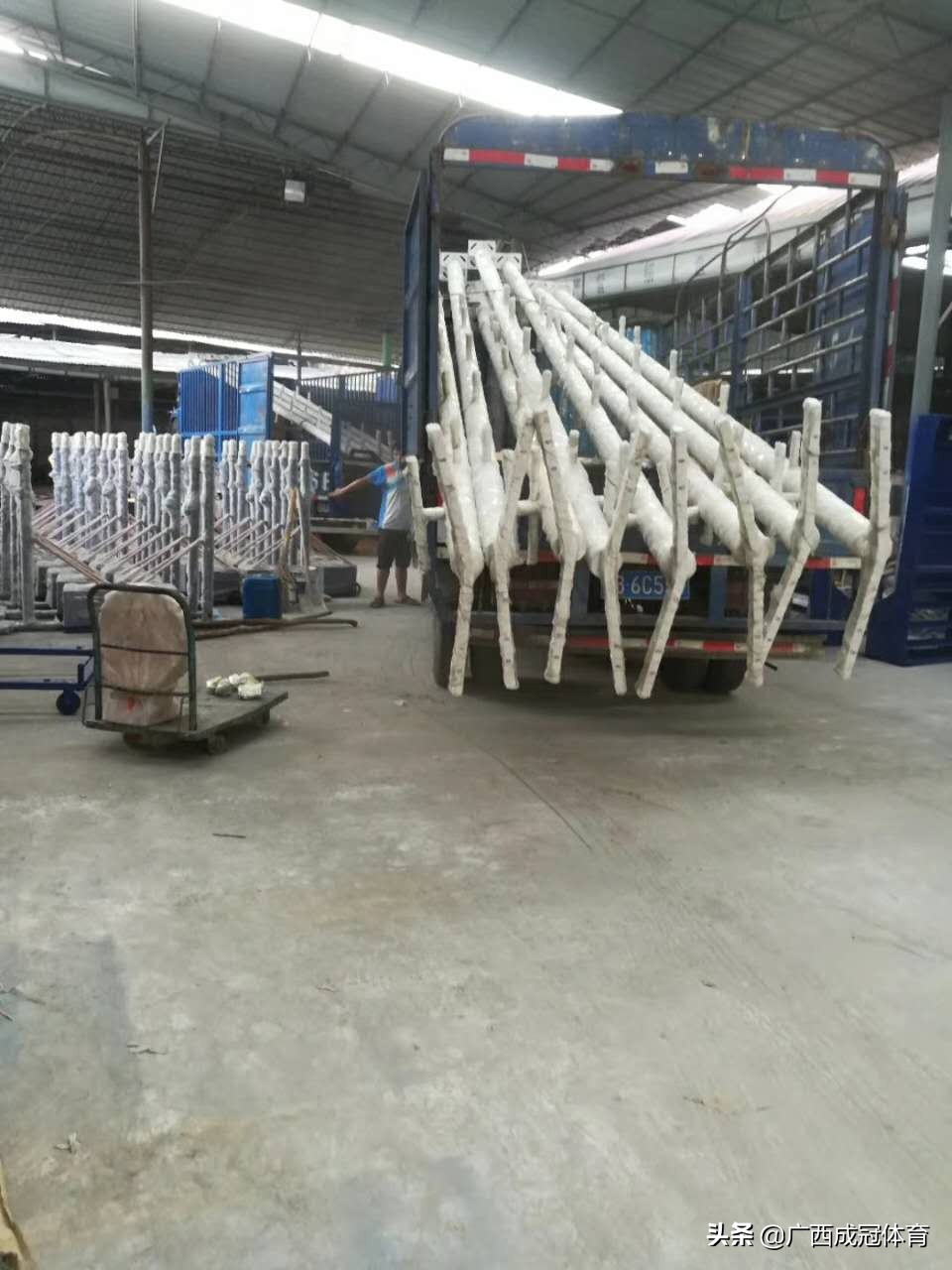 河池景观灯生产厂家,永康高端灯光球场灯杆厂家