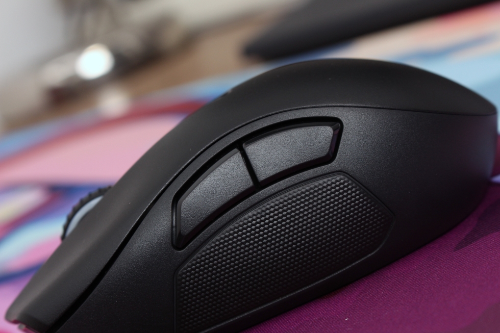 类似那伽梵蛇六芒星的鼠标,雷蛇巴塞利斯蛇鼠标评测