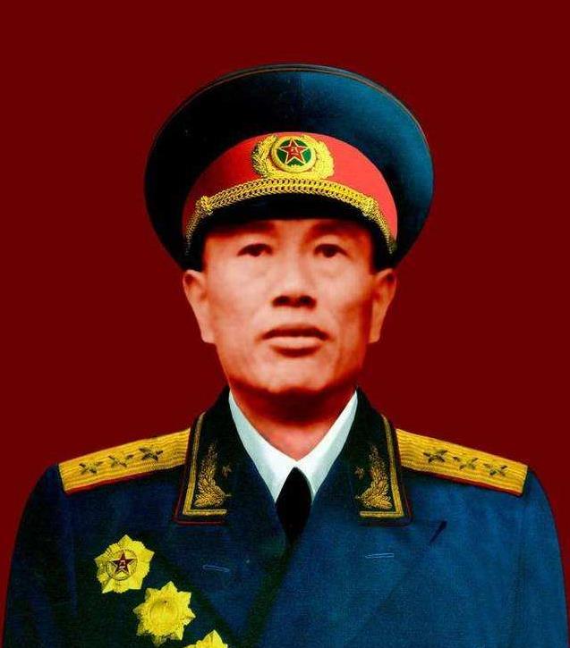 上将邓华有多厉害？完虐麦克阿瑟，彭德怀：不听邓华言吃亏在眼前