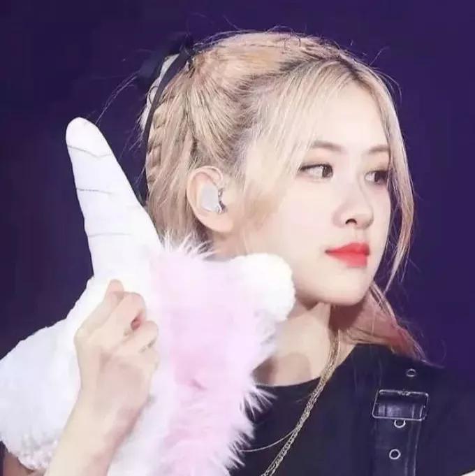 rose朴彩英超仙头像,朴彩英氛围感头像