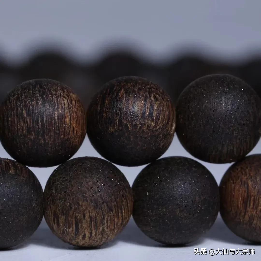 什么木头做手串又好又香,用哪种木头做手串最好