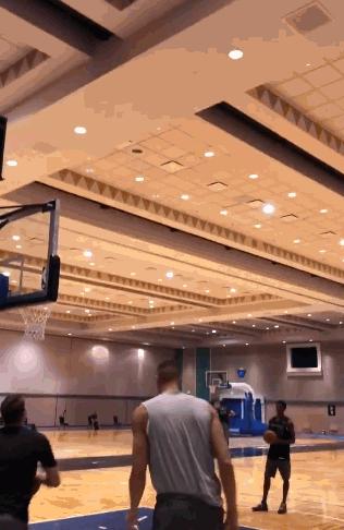 东契奇变向跳投,东契奇投篮慢动作集锦