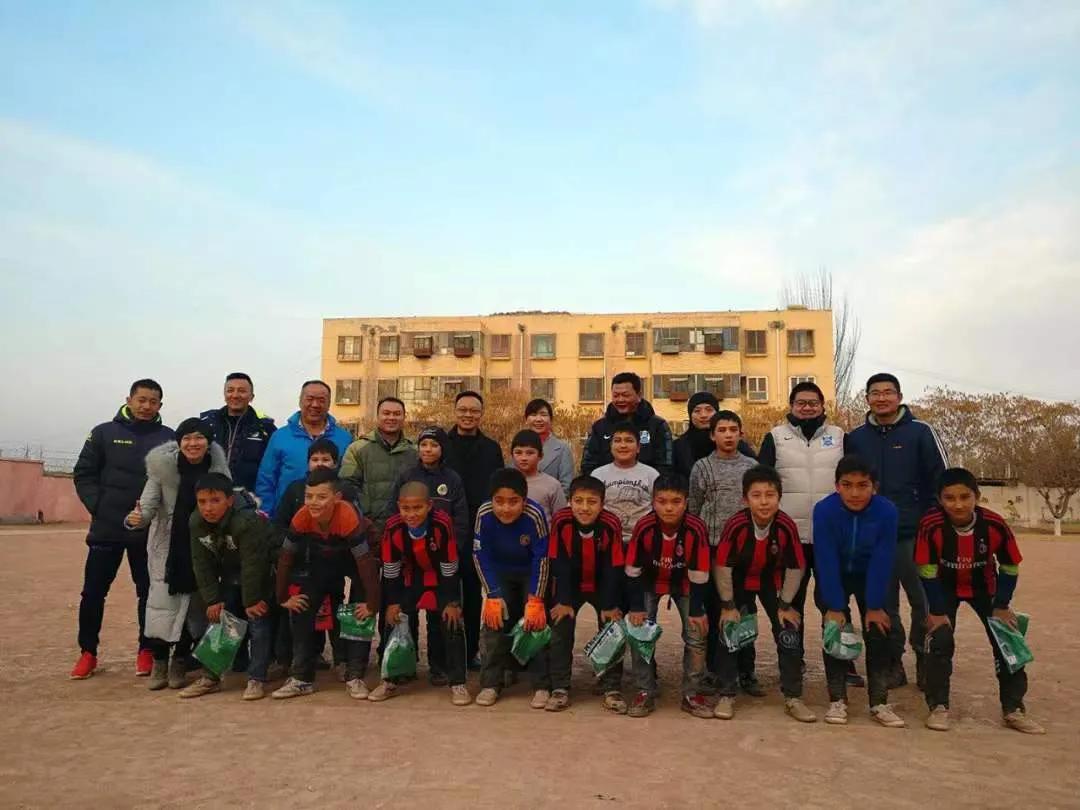 脱贫梦想,脱贫攻坚小康路