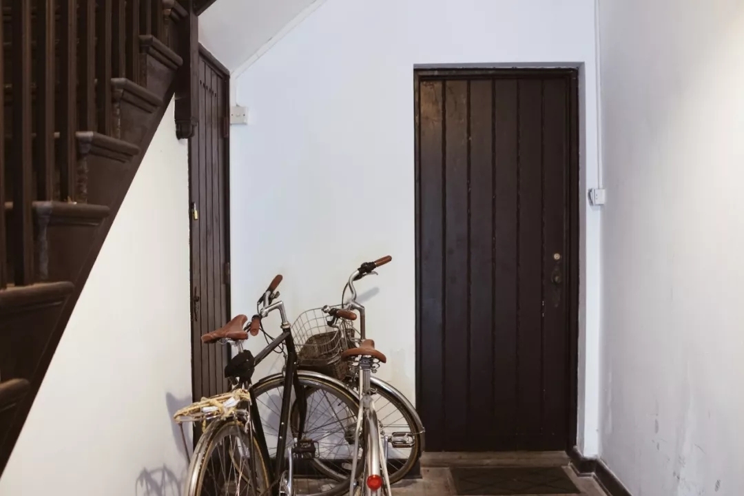 买老破小上海学区房,上海最老旧学区房