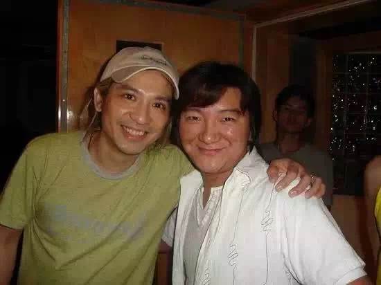 杨臣刚新歌,杨臣刚一首歌赚了多少钱