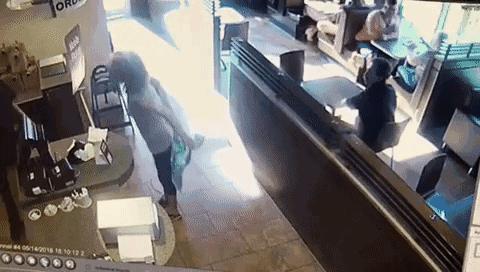 杀死父母的残暴杀人犯,最让人心疼的杀人犯父亲杀儿子