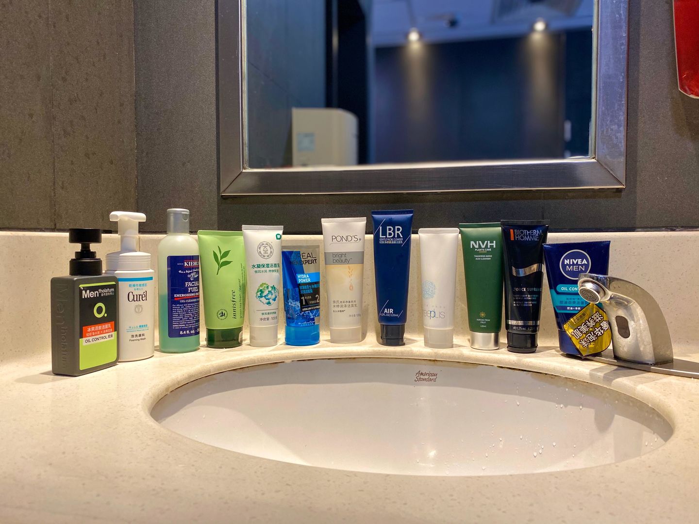 洗面奶男士评测2021推荐,2022男士洗面奶测评红黑榜