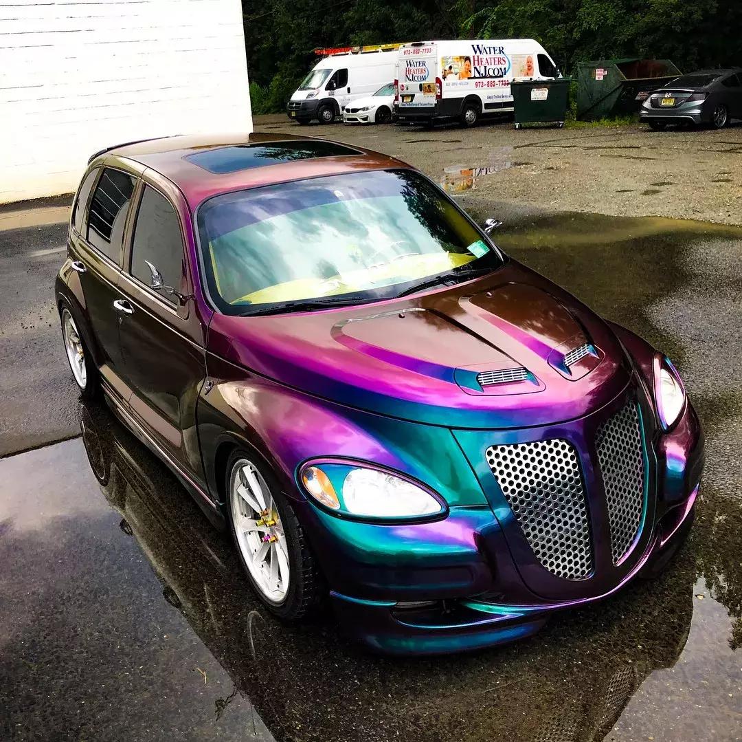 小众车型改装起来也疯狂，来看“外星来客”克莱斯勒PT漫步者改装