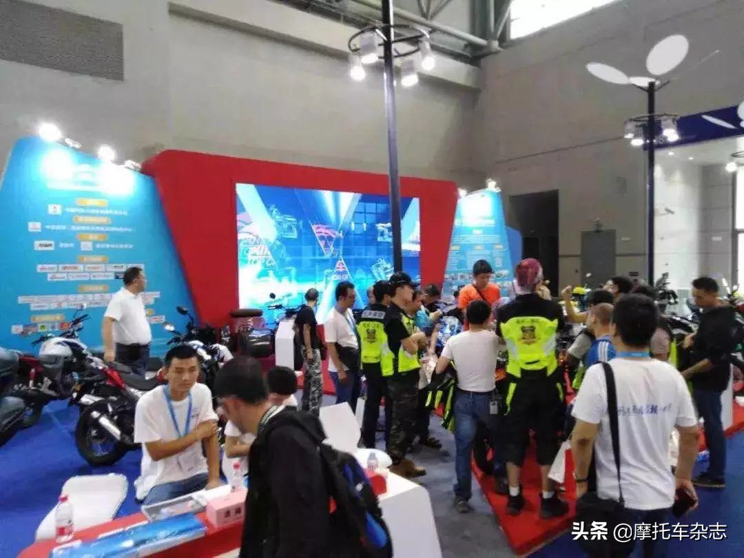 这个名叫新日的电动车企凭什么来摩博会上领奖？