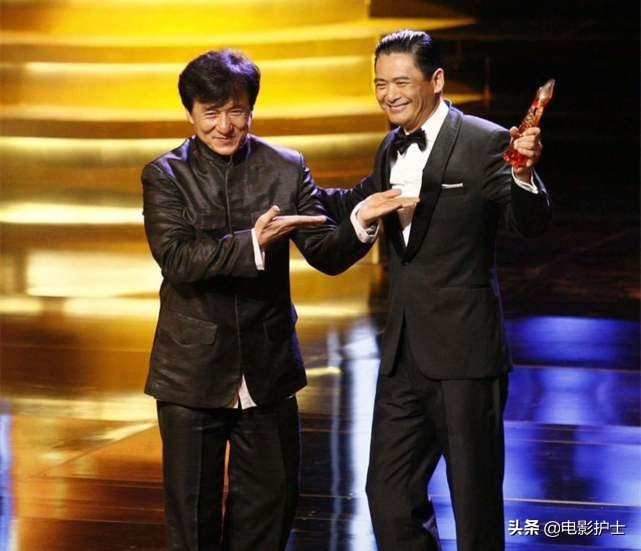 李连杰周星驰周润发谁地位高,李连杰成龙周润发周星驰合集