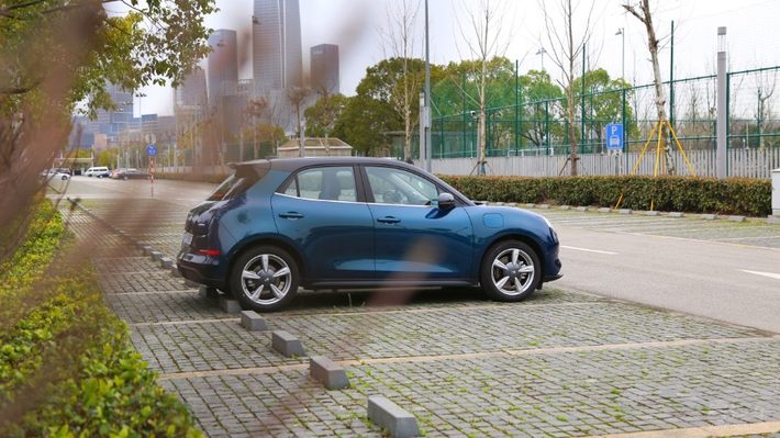 欧拉好猫波塞冬版试驾视频,欧拉好猫和海豚试驾对比