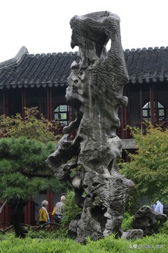 江南园林三大名石,中国清代以来公认的四大园林名石