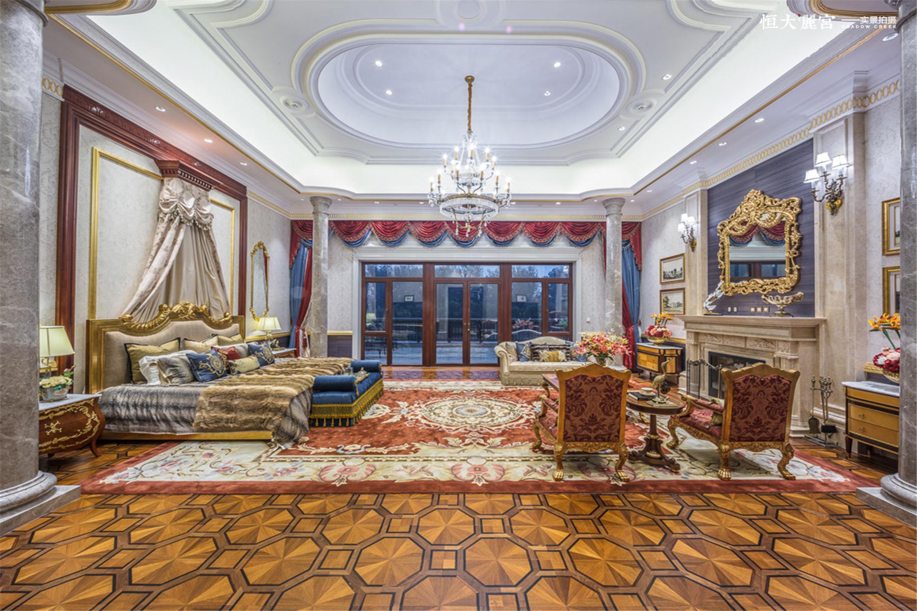 别墅精品豪宅首选,独栋大平层豪宅200-300平