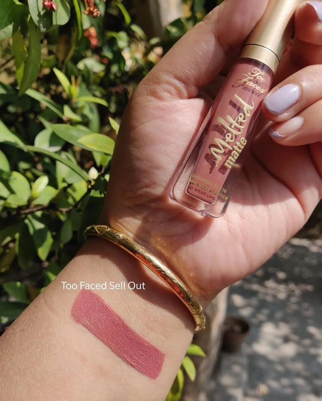 口红不沾口罩,不粘口罩的口红才是优秀的口红