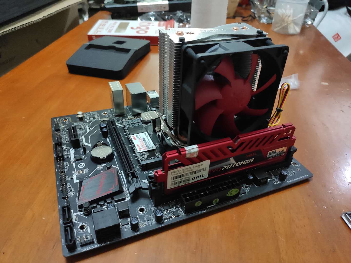 i39100f搭配1050ti吃鸡实测,2000元配置一台i39100f的主机