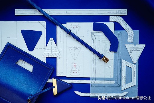 loewe半月形手袋手提包,loewe走秀款包包