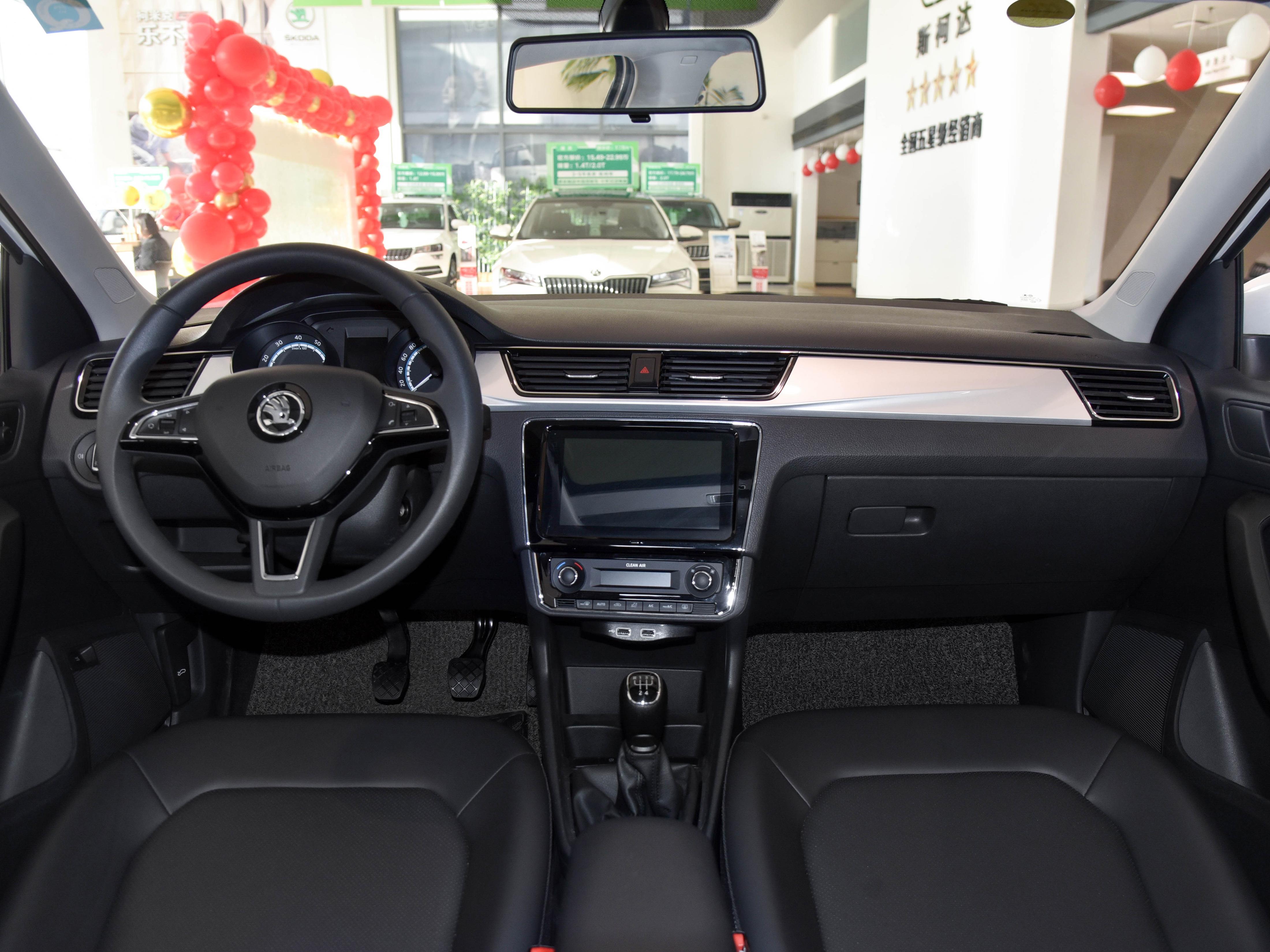 捷达桑塔纳和昕锐怎么选,斯柯达昕锐桑塔纳捷达哪个更实惠