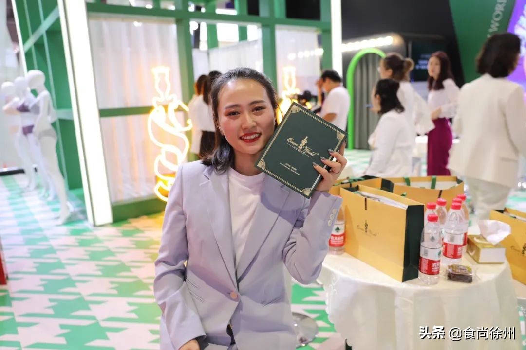 徐州甜品女王成功转型内衣女王，还开了首家甜品+内衣跨界店