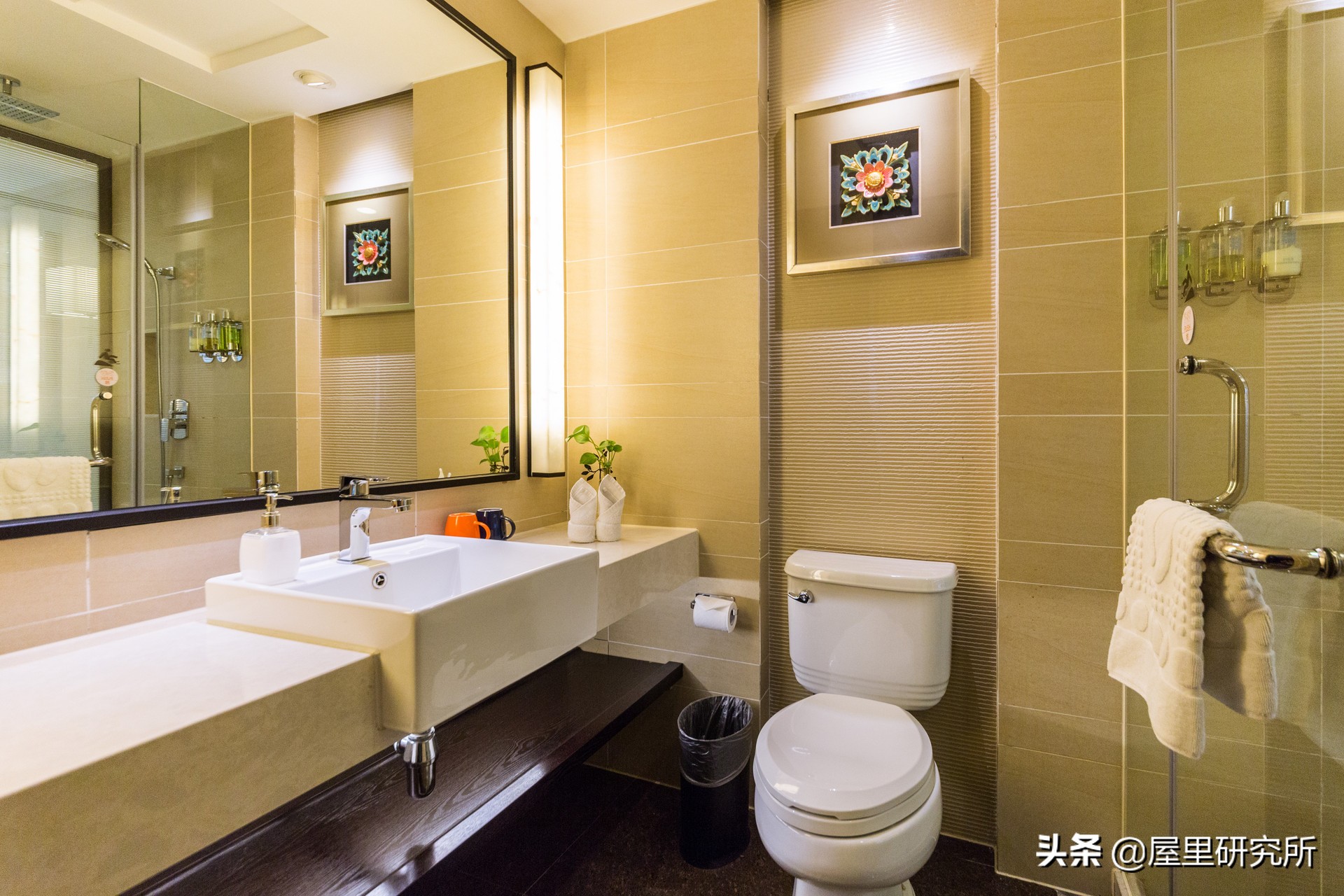 不刺眼的浴霸,适合5平方的浴霸