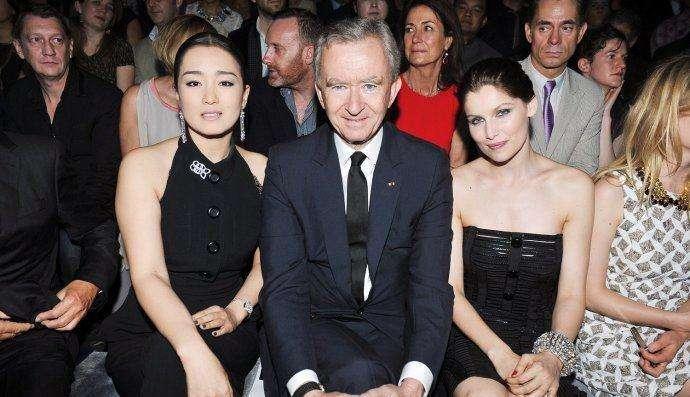 法国奢侈品大佬成为世界新首富,奢侈品之父的发家史