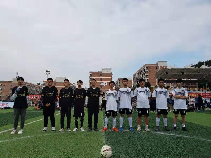 绵阳南山中学实验学校足球队队服,绵阳南山中学双语学校足球直播