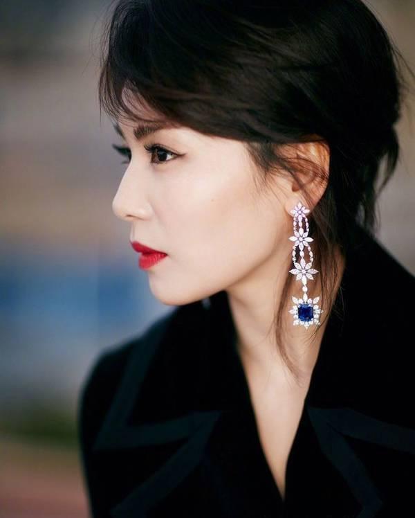 宝石辨别真假小窍门视频,宝石真假到哪儿去鉴定