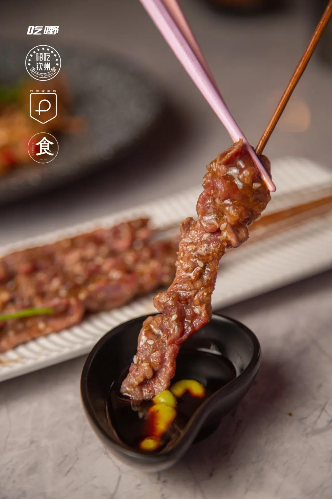 8年烧烤神店，解锁吃烧烤“新境界”