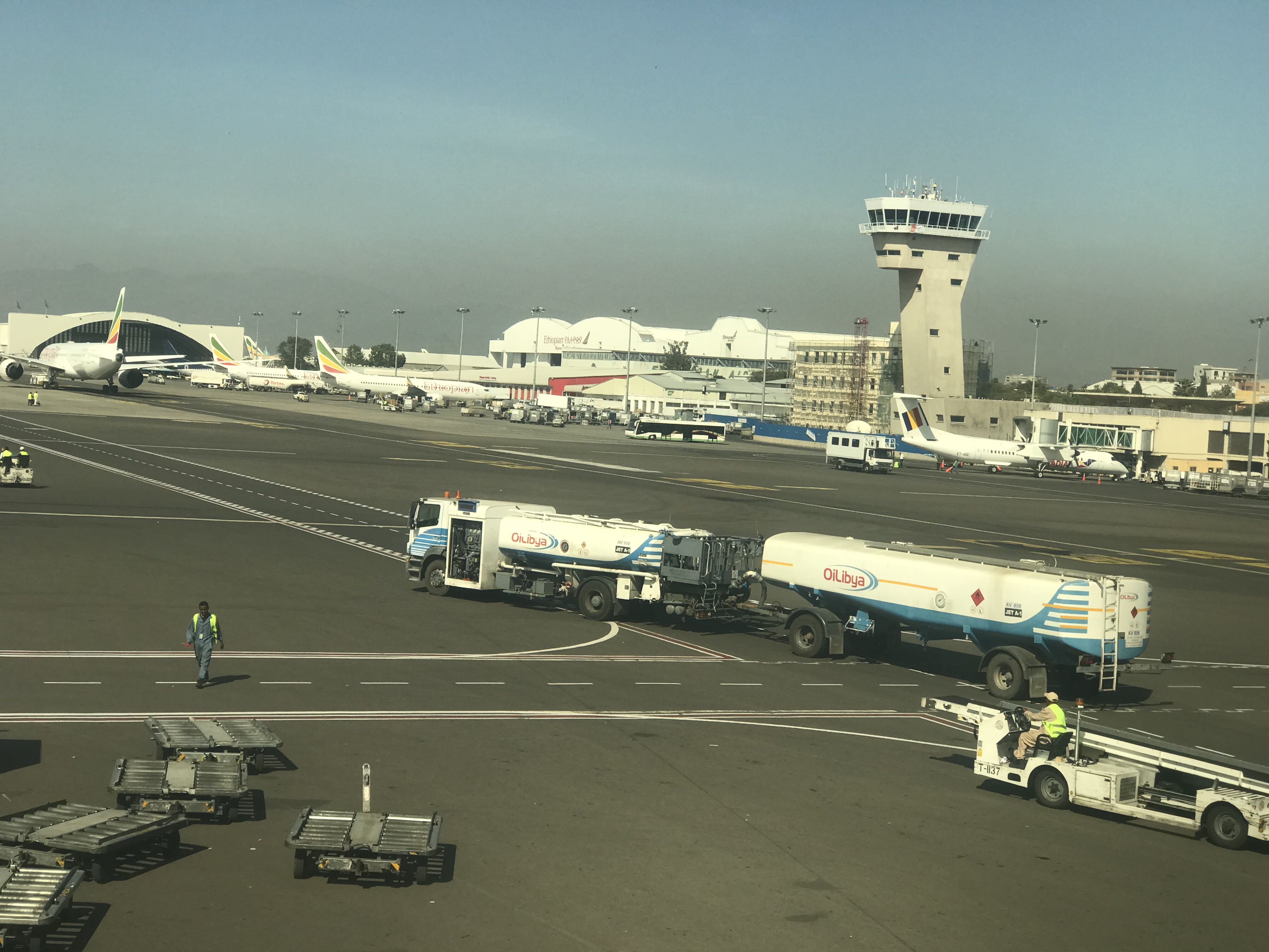 还有一个月就可以回国了，心里非常开心，简单回忆下来的那天