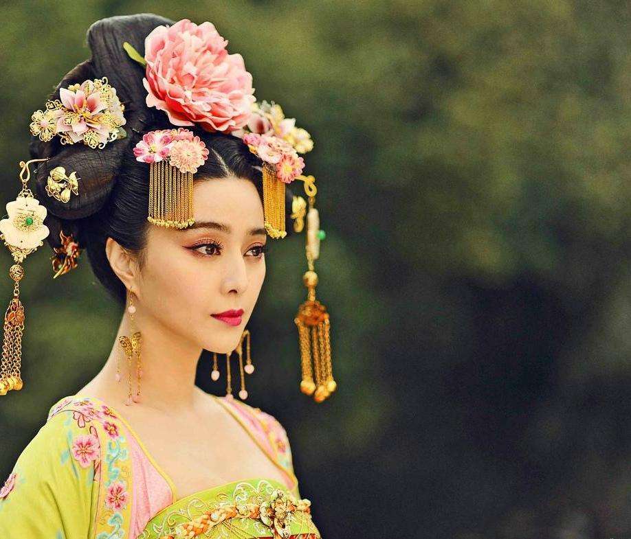 骆宾王一篇雄文，揭武则天羞于启齿的丑闻，武则天却赞道：写得好